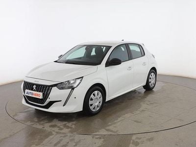 Usado Peugeot 208 Active 102 CV (75 kW) 2023 Blanco Utilitario