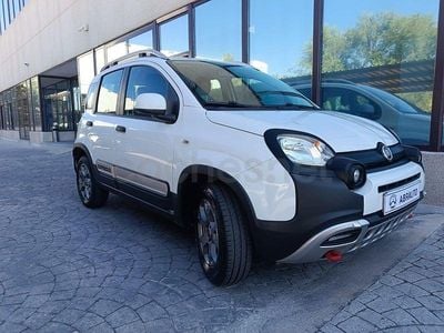 Usado Fiat Panda Cross Cross 69 CV (50 kW) 2018 Blanco Utilitario