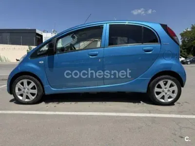 Usado Peugeot iON Active 49 kW (67 CV) 2012 Eléctrico Utilitario