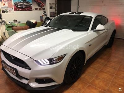 Usado Ford Mustang GT 418 CV (307 kW) 2017 Blanco Coupe