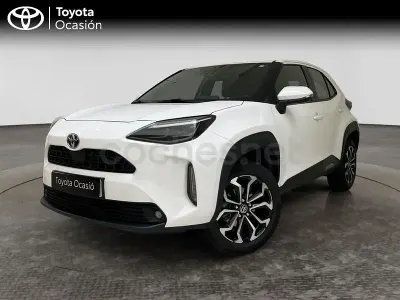 Usado Toyota Yaris Cross Active 116 CV (85 kW) 2022 Blanco SUV