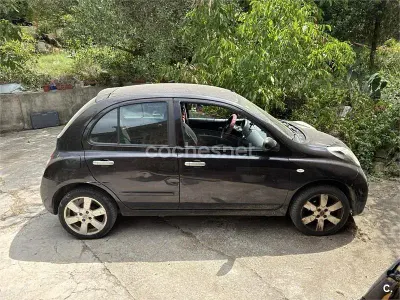 Usado Nissan Micra Acenta 80 CV (58 kW) 2008 Negro Berlina