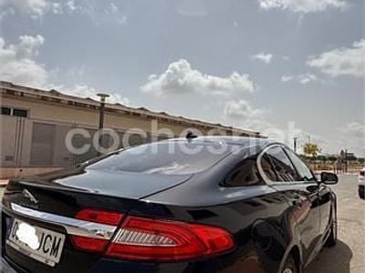 Negro Usado 2015 Jaguar XF Luxury Berlina | 13.100 € (Caro)