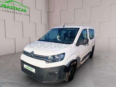 Usado Citroën Berlingo Live 102 CV (75 kW) 2020 Blanco Monovolumen