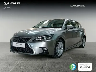 Usado Lexus CT200h Executive Line 136 CV (100 kW) 2020 Plateado Utilitario