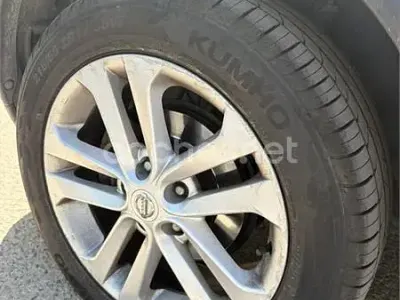 Usado Nissan Juke Visia 110 CV (80 kW) 2011 Blanco SUV