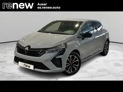 Usado Renault Clio V Techno 100 CV (73 kW) 2025 Gris Berlina