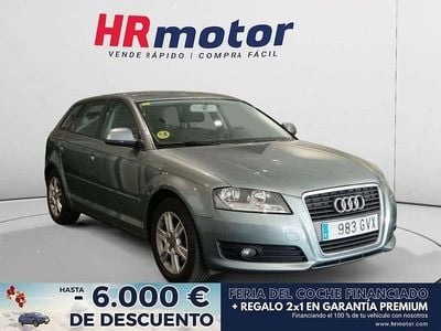 Gris Usado 2010 Audi A3 Attraction Utilitario | 9190 €