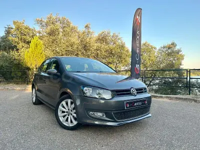 Usado VW Polo Sport 85 CV (62 kW) 2011 Gris / plata Utilitario