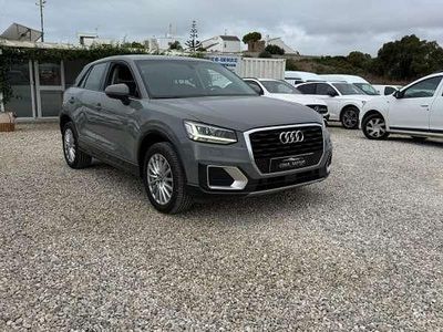 Gris Usado 2019 Audi Q2 Sport SUV | 21.500 € (Caro)