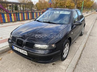 Negro Usado 2003 Seat Leon Stella Berlina | 1950 € (Buen precio)