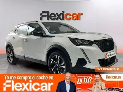 Usado Peugeot 2008 Allure 110 CV (80 kW) 2022 Blanco SUV