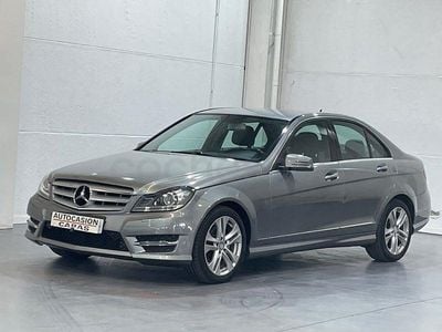 Usado Mercedes C200 Avantgarde 136 CV (100 kW) 2013 Gris / plata Berlina