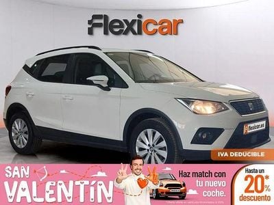 Usado Seat Arona Style 95 CV (69 kW) 2019 Blanco SUV
