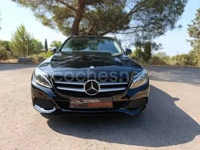 Usado Mercedes C220 170 CV (125 kW) 2017 Negro Familiar