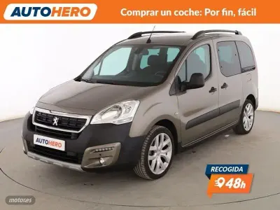Usado Peugeot TePee Outdoor 100 CV (73 kW) 2017 Beige Van