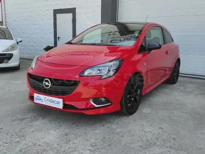 Usado Opel Corsa Color Edition 95 CV (69 kW) 2016 Rojo Utilitario