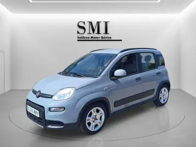 Usado Fiat Panda 69 CV (50 kW) 2022 Gris Utilitario