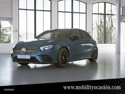 Usado Mercedes A250 217 CV (159 kW) 2021 Azul Berlina