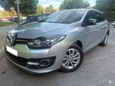 Usado Renault Mégane GrandTour LIMITED 115 CV (84 kW) 2015 Blanco Familiar