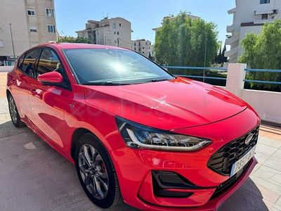 Rojo Usado 2022 Ford Focus ST-Line X Berlina | 19.900 € (Precio justo)