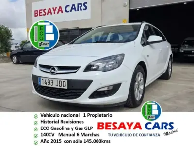 Używany Opel Astra Selective 140 KM (102 kW) 2015 Biały Kombi