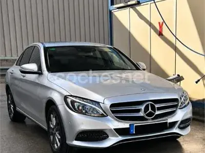 Usado Mercedes C220 170 CV (125 kW) 2015 Gris / plata Berlina