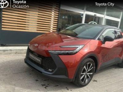 Käytetty Toyota C-HR Advance 223 HP (164 kW) 2025 Oranssi Katumaasturi