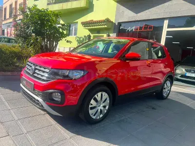 Usado VW T-Cross Advance 95 CV (69 kW) 2020 Rojo SUV
