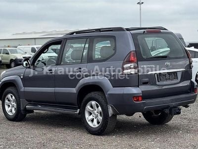Gris / plata Usado 2005 Toyota Land Cruiser SUV | 19.500 € (Precio justo)