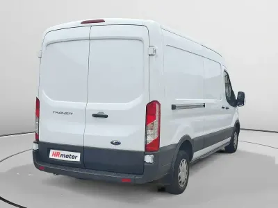 Usado Ford Transit Trend 130 CV (95 kW) 2022 Blanco Berlina