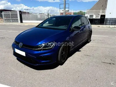 Usado VW Golf VII R 310 CV (228 kW) 2018 Azul Berlina