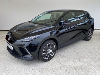 Negro Usado 2025 MG MG4 EV Luxury Utilitario | 30.900 € (Super precio)