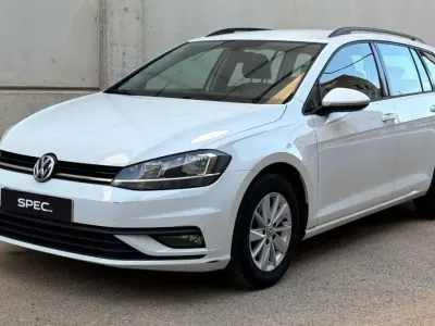 Usado VW Golf VII Business 116 CV (85 kW) 2017 Blanco Familiar