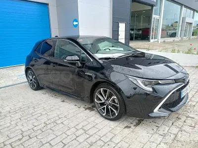 Usado Toyota Corolla Advance 180 CV (132 kW) 2021 Negro Berlina