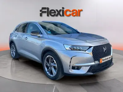 Usado DS Automobiles DS7 Crossback So Chic 130 CV (95 kW) 2020 Gris SUV