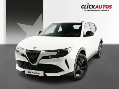Usado Alfa Romeo GT Junior 137 CV (100 kW) 2025 Blanco SUV