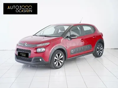 Usado Citroën C3 Feel 110 CV (80 kW) 2019 Rojo Utilitario