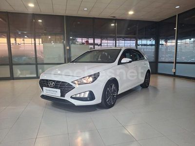 Blanco Usado 2024 Hyundai i30 Berlina | 19.500 € (Precio justo)