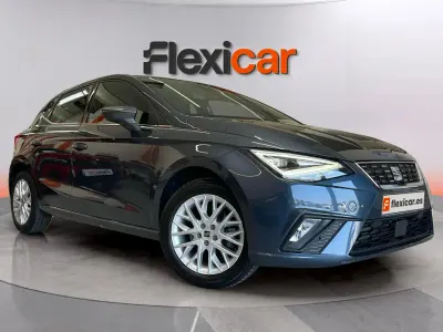 Usado Seat Ibiza XCELLENCE 116 CV (85 kW) 2024 Azul Utilitario