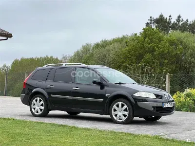 Usado Renault Mégane GrandTour Privilege 135 CV (99 kW) 2006 Negro Familiar