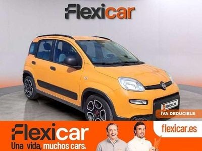 Usado Fiat Panda 71 CV (52 kW) 2022 Naranja Utilitario
