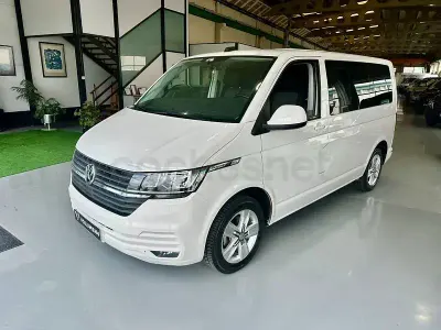 Usado VW Caravelle 110 CV (80 kW) 2024 Blanco Van