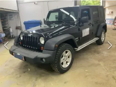 Usado Jeep Wrangler Unlimited Sport 177 CV (130 kW) 2009 Negro SUV