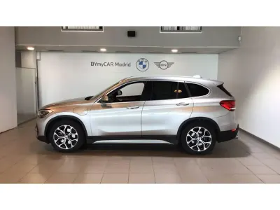 Usado Peugeot 5008 Allure 130 CV (95 kW) 2023 Blanco SUV