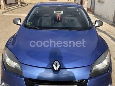 Azul Usado 2011 Renault Mégane III Dynamique Berlina | 7850 € (Caro)