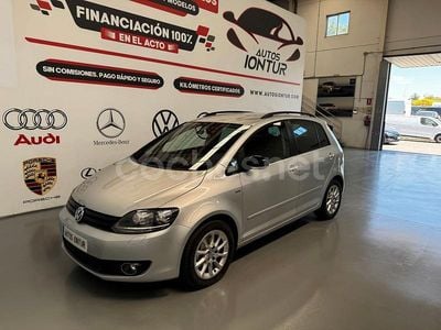 Gris / plata Usado 2012 VW Golf Plus Cross Advance Monovolumen | 9900 €