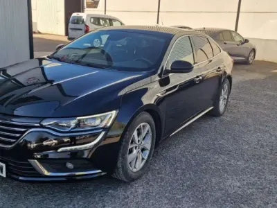 Usado Renault Talisman 150 CV (110 kW) 2020 Negro Familiar
