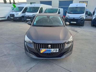 Gris Usado 2020 Peugeot 208 Allure Utilitario | 6500 €