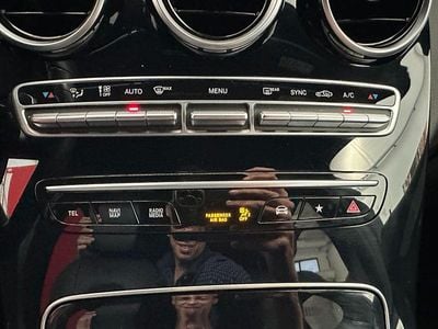 Mercedes GLC300